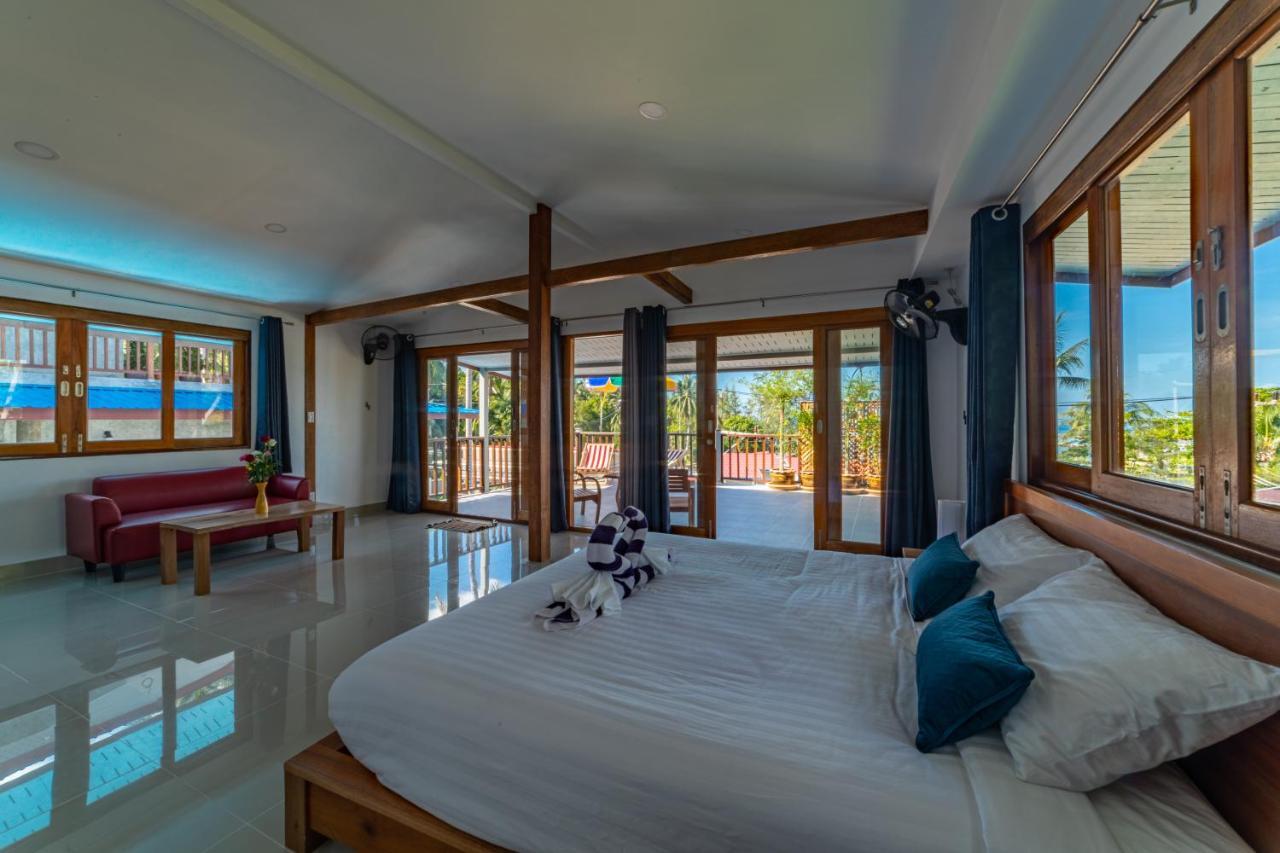 Le Grand Bleu Hotel Wok Tum 外观 照片